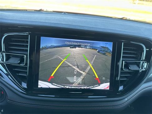 Used 2023 Dodge Durango GT image 24