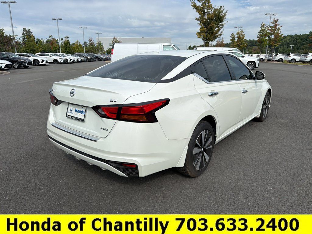 Used 2021 Nissan Altima 2.5 SV AWD/4WD image 7