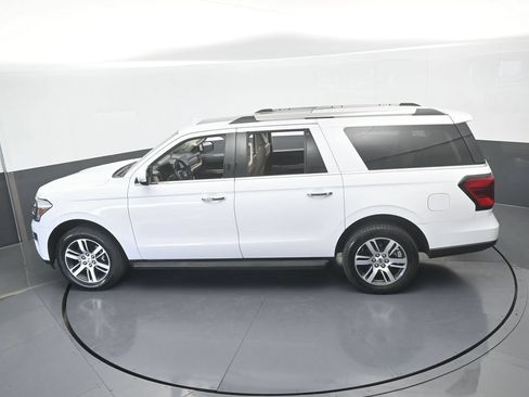 Used 2024 Ford Expedition Max Limited RWD image 56