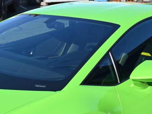 Used 2021 Lamborghini Huracan EVO RWD image 33