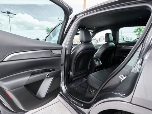 Used 2023 Maserati Grecale GT image 18