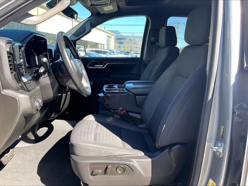 Used 2023 Chevrolet Silverado 1500 LT image 10