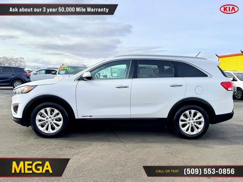 Used 2016 Kia Sorento LX image 7