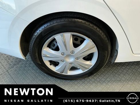 Used 2021 Nissan Sentra S FWD image 38
