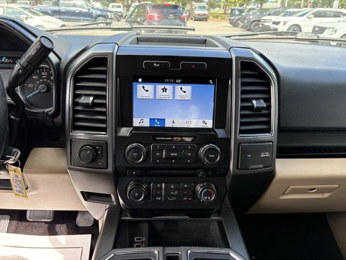 Used 2017 Ford F150 XLT w/ Equipment Group 302A Luxury RWD image 13