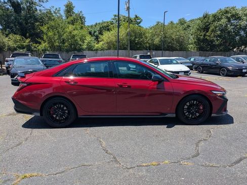 Used 2025 Hyundai Elantra N FWD image 3