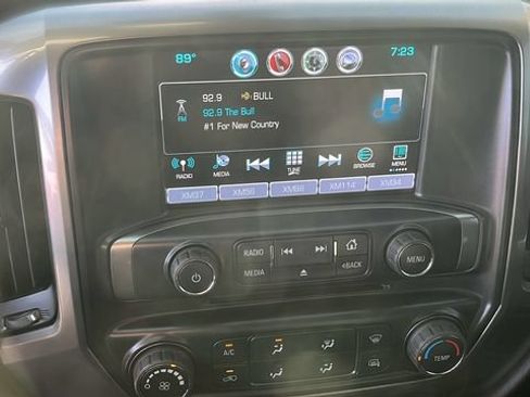 Used 2019 Chevrolet Silverado 1500 LT AWD/4WD image 11
