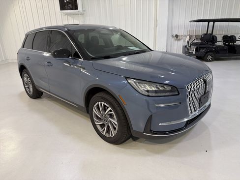 Used 2025 Lincoln Corsair FWD image 7