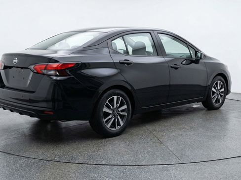 Used 2025 Nissan Versa SV FWD image 9