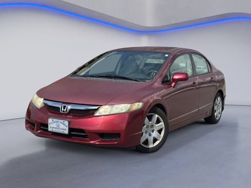Used 2010 Honda Civic LX image 2