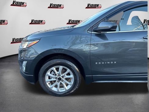 Used 2020 Chevrolet Equinox LT w/ Driver Convenience Package image 12