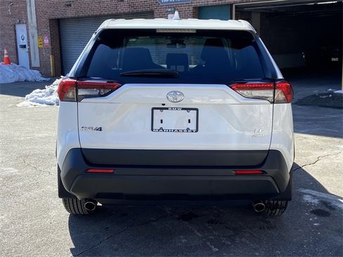 Used 2023 Toyota RAV4 LE image 6