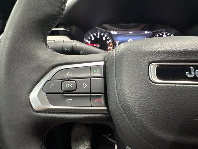 Used 2024 Jeep Compass Limited AWD/4WD image 32