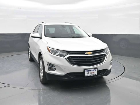 Used 2019 Chevrolet Equinox LT AWD/4WD image 2