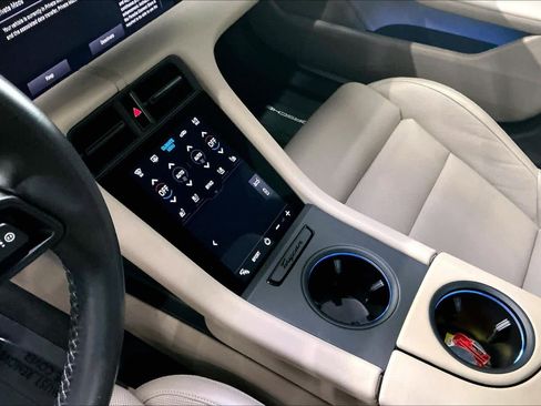 Used 2021 Porsche Taycan 4S image 20