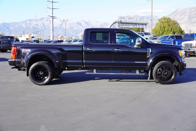 Used 2019 Ford F450 Platinum w/ Platinum Ultimate Package AWD/4WD image 13