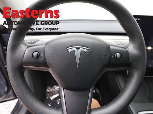 Used 2023 Tesla Model 3 Standard Range RWD image 10