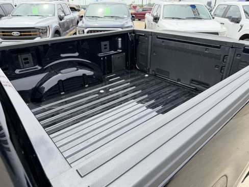 Used 2025 Ford F150 Lariat w/ Equipment Group 502A High AWD/4WD image 12