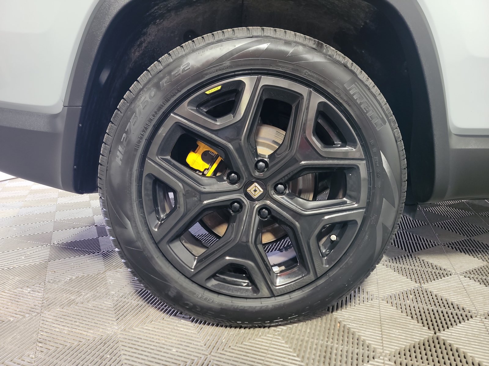 Used 2023 Rivian R1S Adventure Quad AWD/4WD image 12