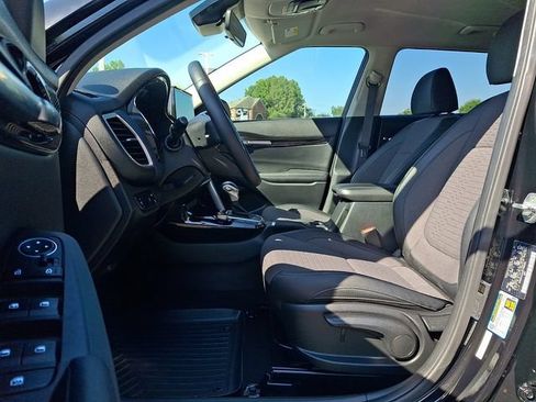 Used 2023 Kia Seltos S w/ Navigation Package FWD image 13