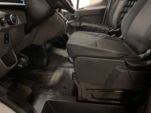 Used 2024 Ford Transit 250 Low Roof w/ Exterior Upgrade Package RWD image 57
