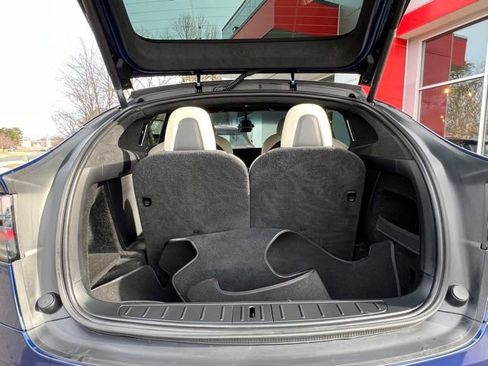 Used 2024 Tesla Model X Plaid image 33