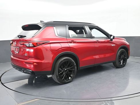 New 2025 Mitsubishi Outlander SEL Black Edition image 6