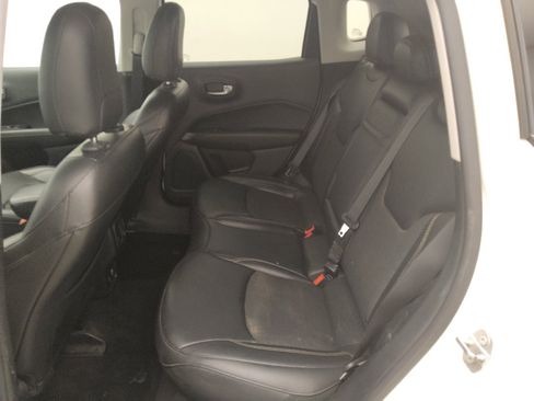 Used 2019 Jeep Compass Latitude w/ Safety & Security Group AWD/4WD image 18