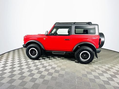 Used 2024 Ford Bronco Badlands w/ Sasquatch Package AWD/4WD image 6