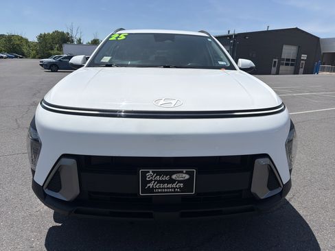 Used 2025 Hyundai Kona SEL AWD/4WD image 9