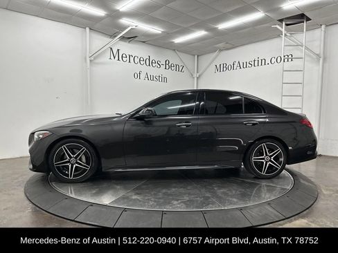 Used 2022 Mercedes-Benz C 300 Sedan image 4