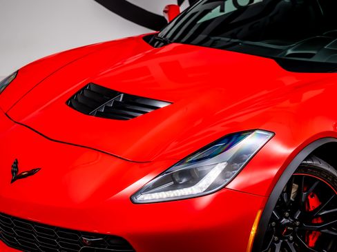 Used 2019 Chevrolet Corvette Z06 RWD image 20