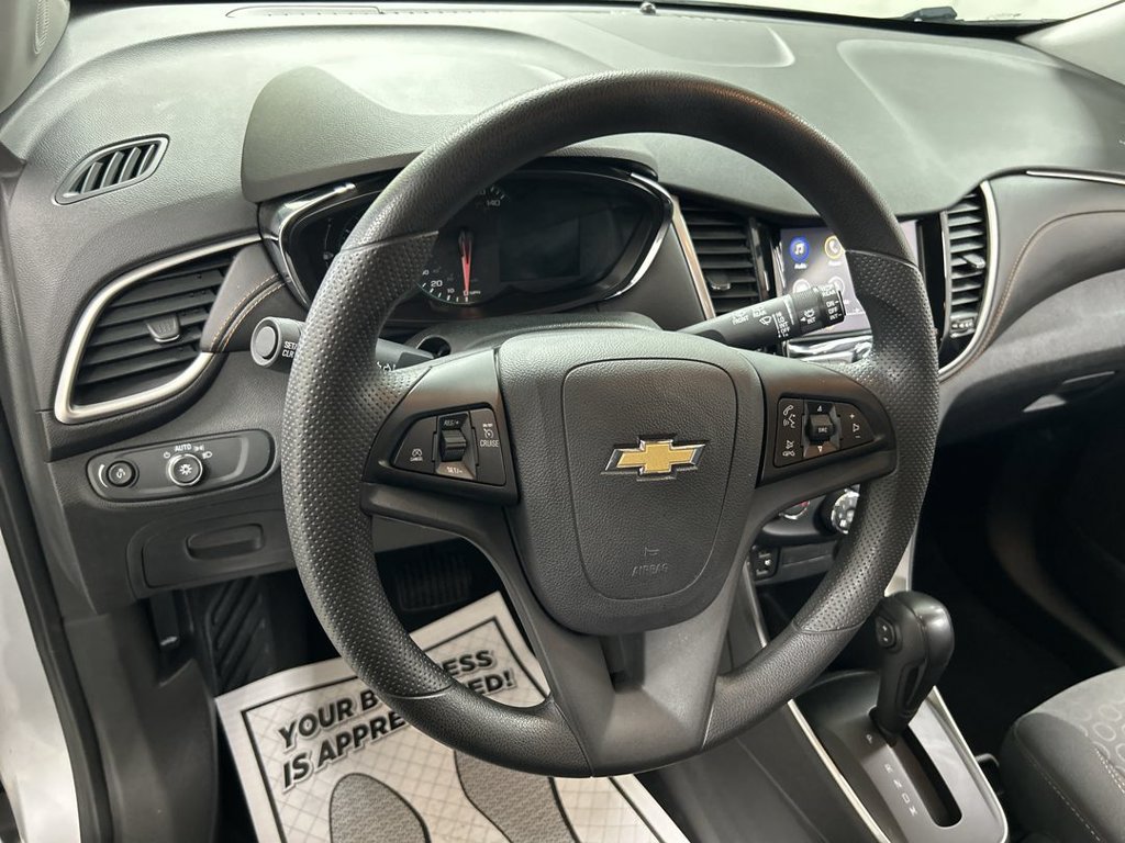 Used 2020 Chevrolet Trax LS w/ Tint and Cruise Package FWD image 4