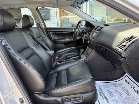 Used 2005 Honda Accord EX-L image 10