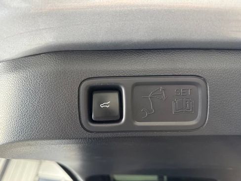 Used 2024 Ford Expedition Platinum AWD/4WD image 25