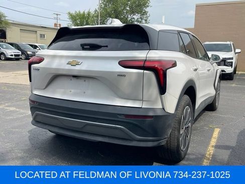 Used 2024 Chevrolet Blazer EV LT AWD/4WD image 3