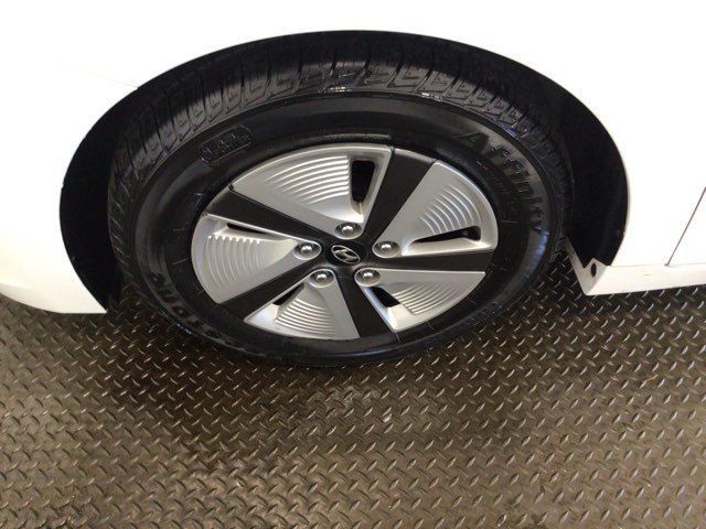 Used 2020 Hyundai Ioniq Blue FWD image 27