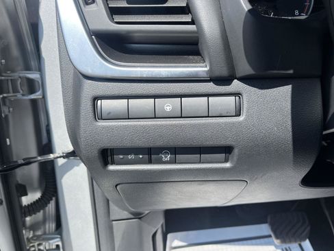 Certified 2023 Nissan Rogue SV AWD/4WD image 30