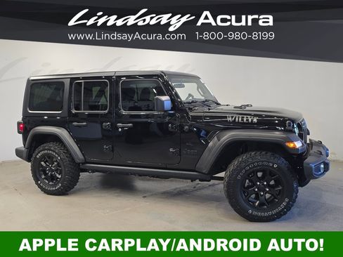 Used 2022 Jeep Wrangler Unlimited Sport AWD/4WD image 3