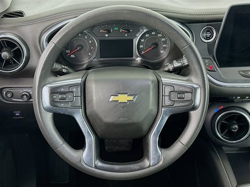 Used 2023 Chevrolet Blazer LT image 18
