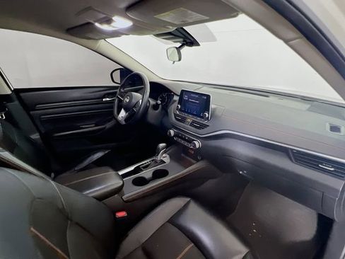 Used 2021 Nissan Altima 2.5 SR image 22