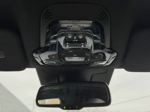 Used 2020 Alfa Romeo Stelvio Ti Sport w/ Quick Order Package 22S Sport image 32