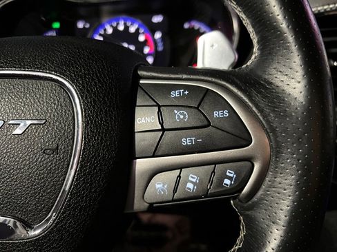 Used 2017 Jeep Grand Cherokee SRT image 29