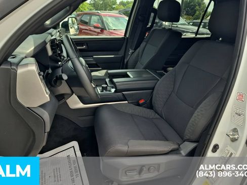 Used 2025 Toyota Sequoia SR5 AWD/4WD image 15