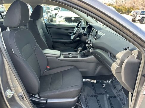 Used 2023 Nissan Sentra S w/ Lighting Package image 23