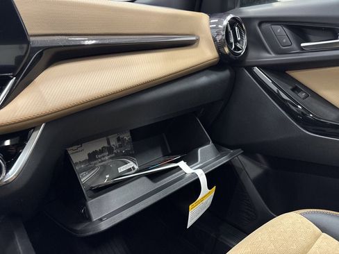 New 2026 Chevrolet Equinox ACTIV w/ Convenience Package III image 18