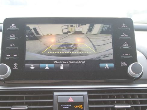 Used 2020 Honda Accord Sport image 20