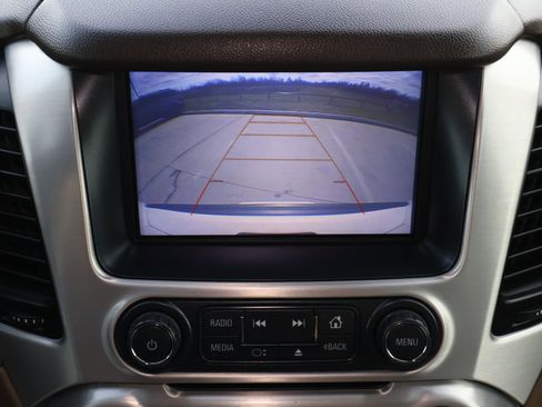 Used 2018 GMC Yukon SLT w/ Premium Edition image 33