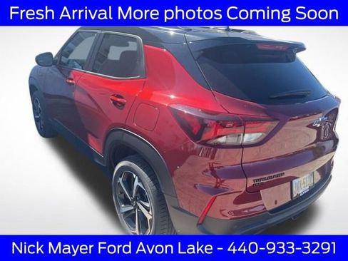 Used 2023 Chevrolet TrailBlazer RS w/ Sun and Liftgate Package AWD/4WD image 4