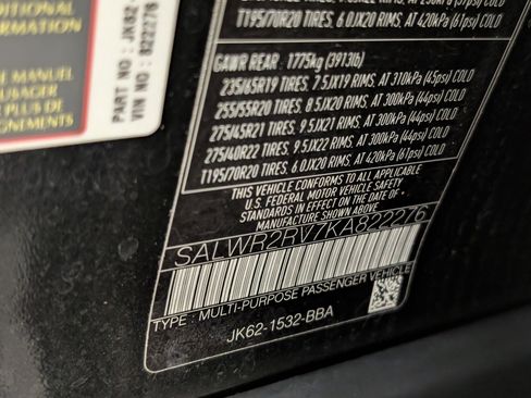 Used 2019 Land Rover Range Rover Sport HSE image 19